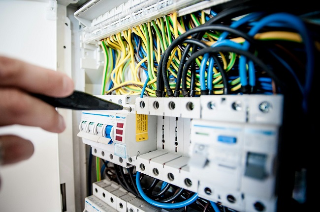 Installation & Maintenance